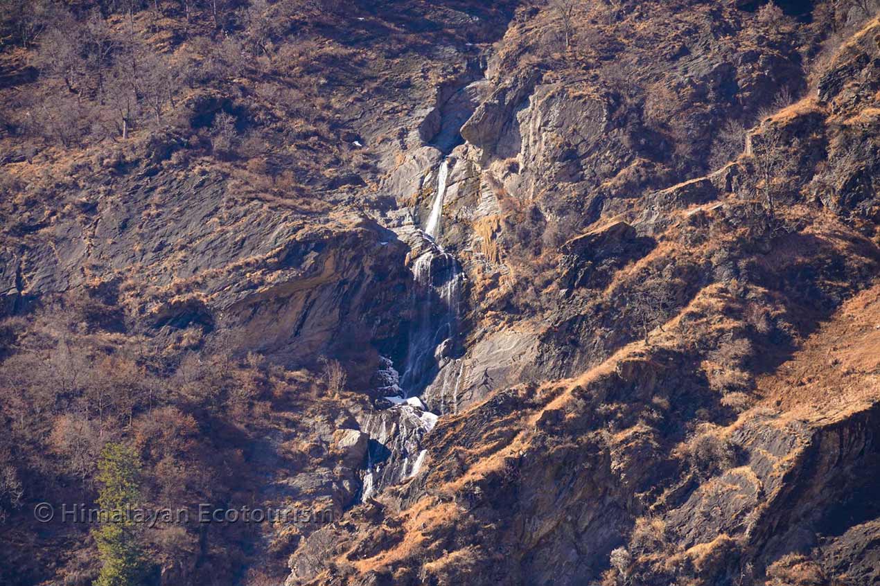 Cascade de Mangli, vallée de Churah